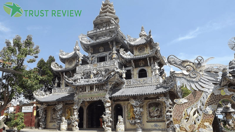 Chùa linh phước đà lạt