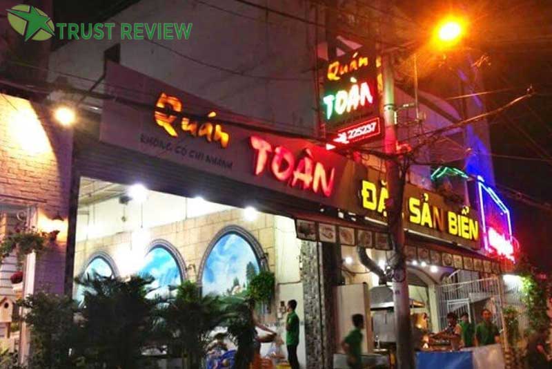 Quán ốc Tân Bình ngon nổi tiếng, giá bình dân