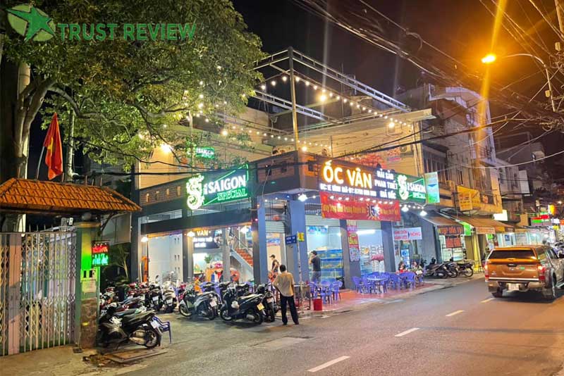 Quán ốc Tân Bình ngon nổi tiếng, giá bình dân