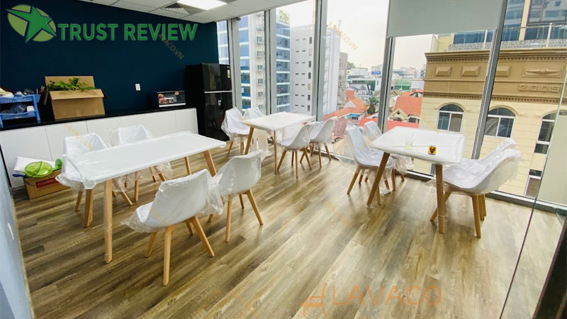 Top 10 địa chỉ mua bàn làm việc văn phòng tốt nhất tại HCM