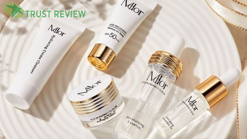 Con dâu nên mua gì tặng mẹ chồng ngày 8/3 phù hợp nhất? 8 Con dâu nên mua gì tặng mẹ chồng ngày 8/3 phù hợp nhất?