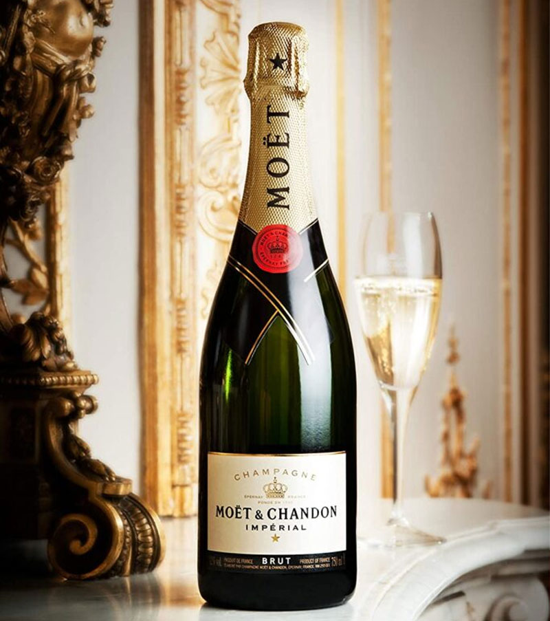 TOP 10 Chai Rượu Mừng Sinh Nhật Sang Trọng, Dễ Chọn Làm Quà 10 Rượu Champagne Moët & Chandon Impérial Brut