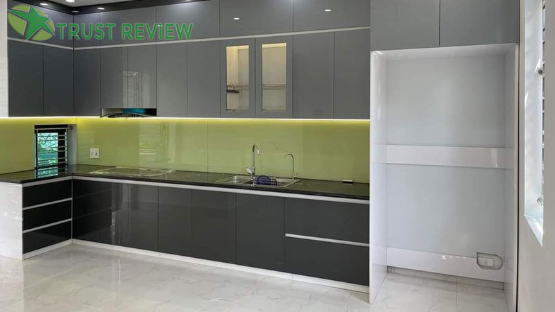 10 mẫu tủ bếp gỗ công nghiệp bền đẹp, giá tốt nhất 2026 24 10 mẫu tủ bếp gỗ công nghiệp bền đẹp, giá tốt nhất 2026